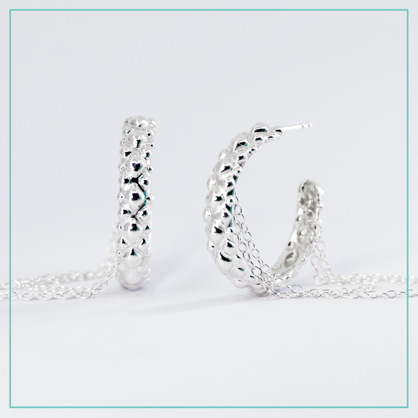 CHAINED HOOPS